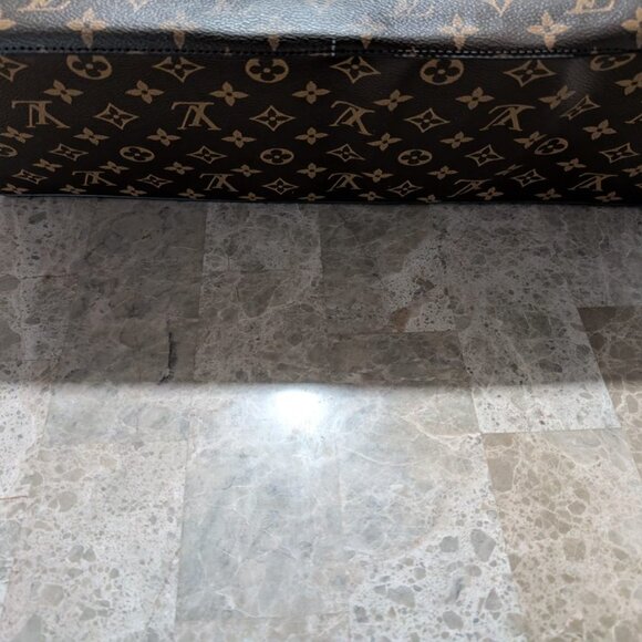 EXTRA LARGE FASHION SHOPPING LEATHER BAG! Brand New Never Used! - Picture 3 of 9